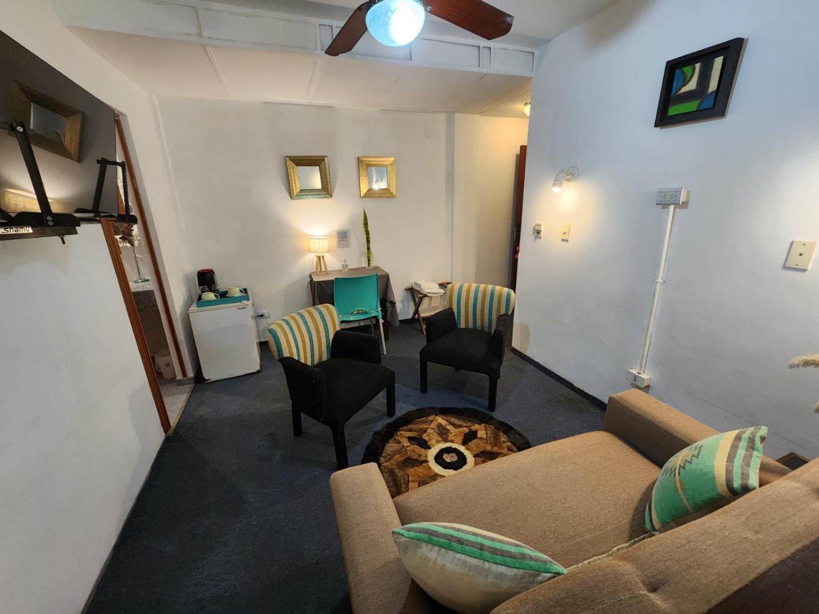 Hostel & Spa Mediterranea Cordoba Bagian luar foto