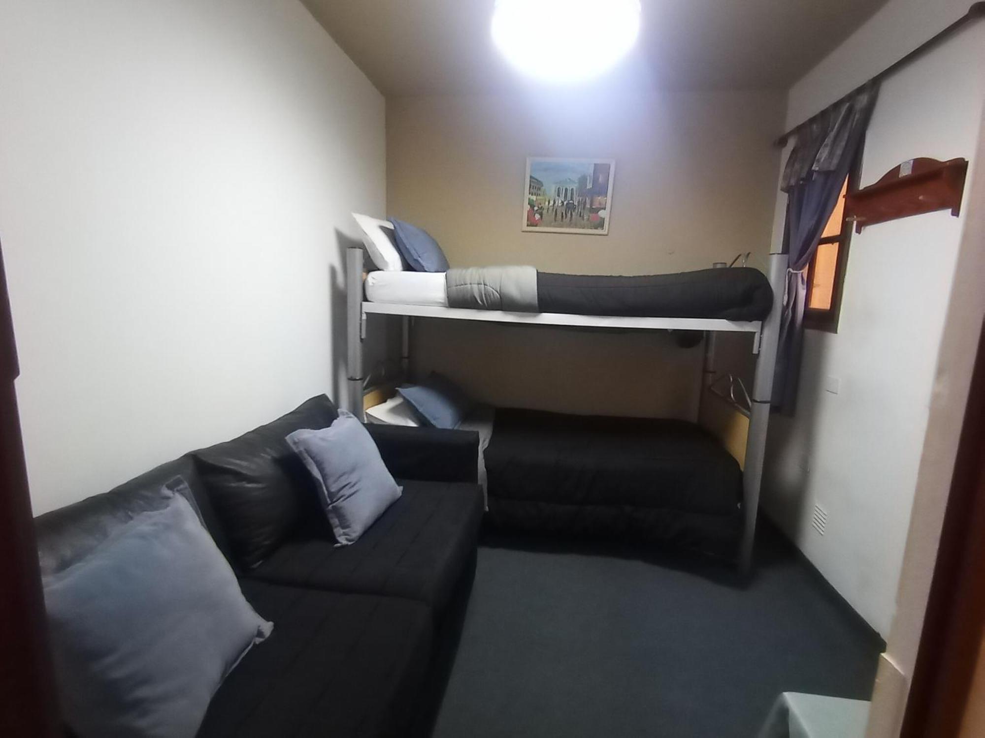 Hostel & Spa Mediterranea Cordoba Bagian luar foto