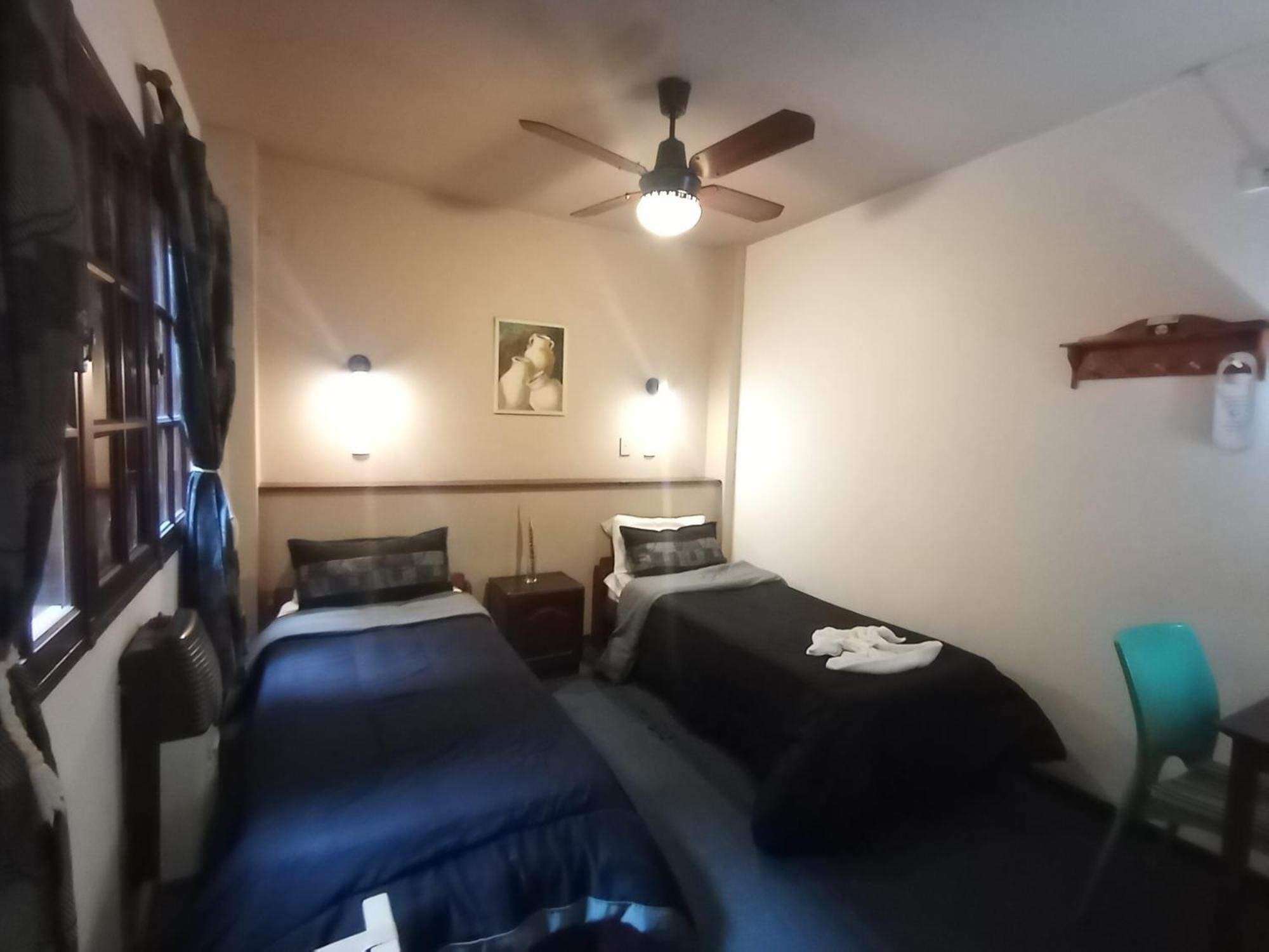 Hostel & Spa Mediterranea Cordoba Bagian luar foto